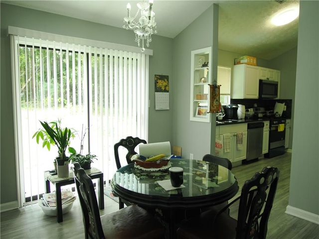 5139 Galbraith Circle, Stone Mountain, GA 30088
