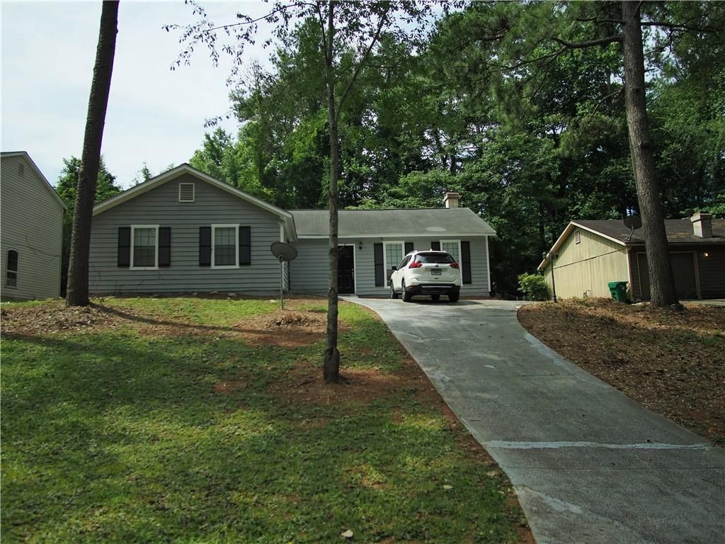 5139 Galbraith Circle, Stone Mountain, GA 30088