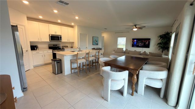 2731 ARMSTRONG AVENUE, Clermont, FL 34714