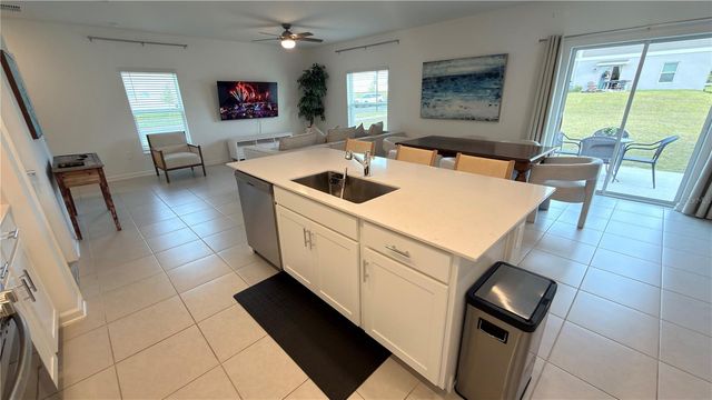 2731 ARMSTRONG AVENUE, Clermont, FL 34714