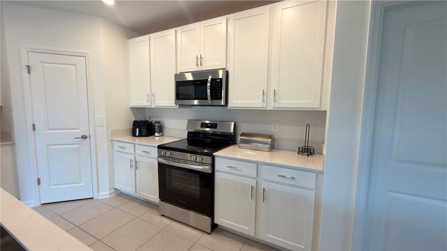 2731 ARMSTRONG AVENUE, Clermont, FL 34714