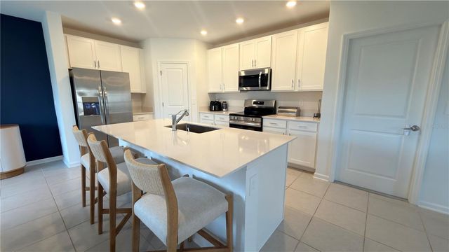 2731 ARMSTRONG AVENUE, Clermont, FL 34714