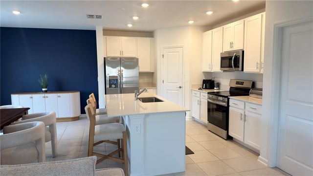 2731 ARMSTRONG AVENUE, Clermont, FL 34714