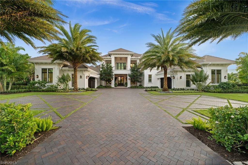 142 Eugenia DR, NAPLES, FL 34108 — photo 2