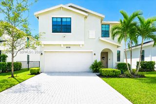 6018 Henderson Way 1, West Palm Beach, FL 33415