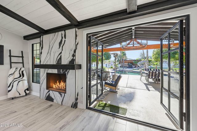 9026 N 67TH Street, Paradise Valley, AZ 85253