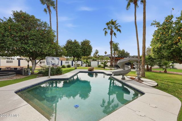 9026 N 67TH Street, Paradise Valley, AZ 85253