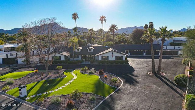 9026 N 67TH Street, Paradise Valley, AZ 85253