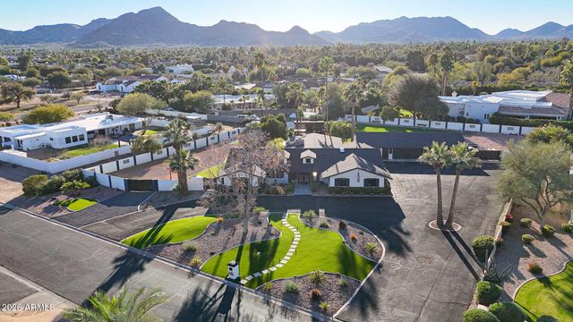 9026 N 67TH Street, Paradise Valley, AZ 85253