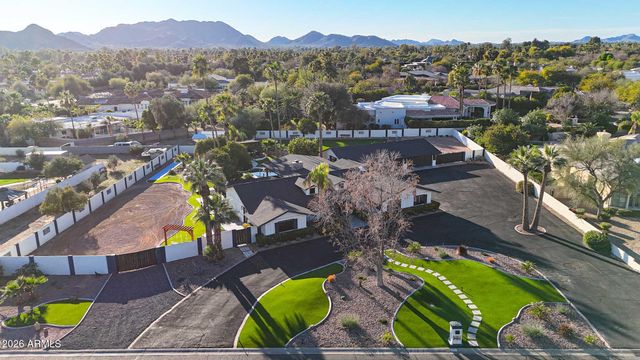 9026 N 67TH Street, Paradise Valley, AZ 85253