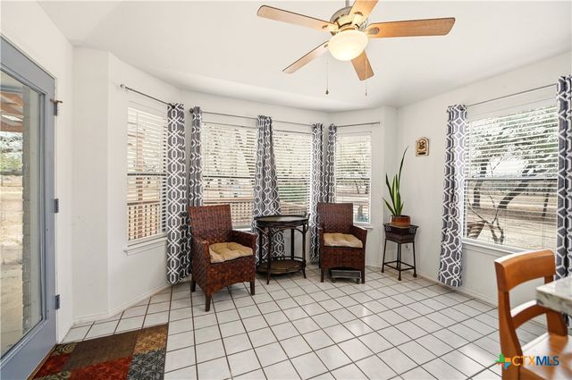 561 County Road 785, Natalia, TX 78059