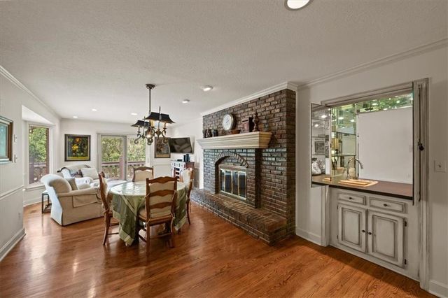 3600 W 119th Terrace, Leawood, KS 66209