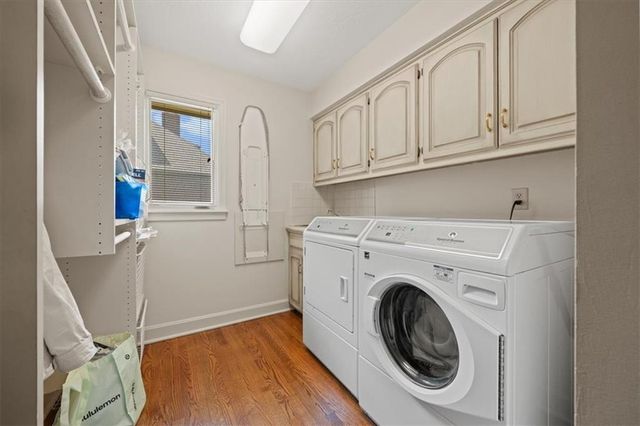 3600 W 119th Terrace, Leawood, KS 66209