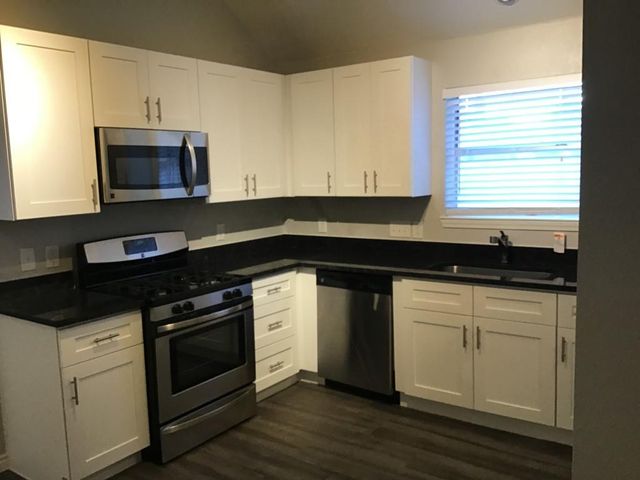 5010 Chase Mountain Drive, Bacliff, TX 77518