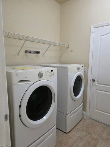 2778 Via Piazza LOOP, Fort Myers, FL 33905