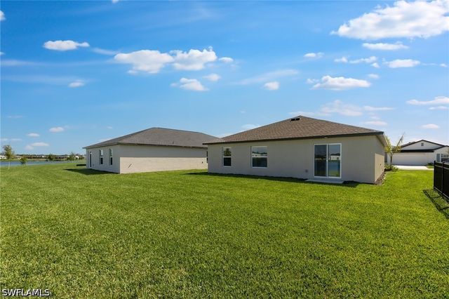 1135 NE 39th TER, Cape Coral, FL 33909