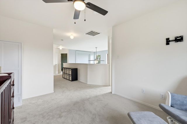 1703 Wolf Creek Drive, Arlington, TX 76018