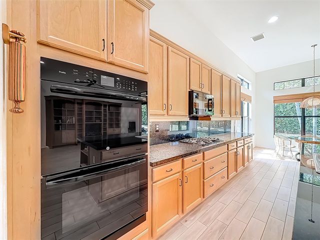 9657 Kalmar Circle, Parkland, FL 33076