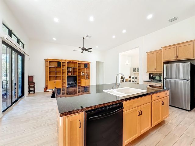 9657 Kalmar Circle, Parkland, FL 33076