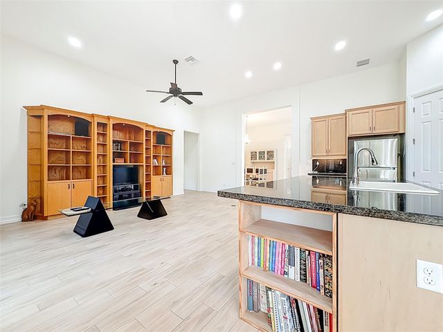 9657 Kalmar Circle, Parkland, FL 33076