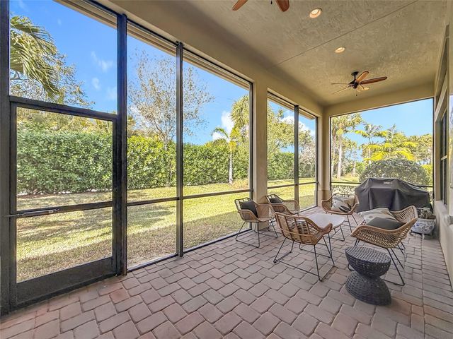 9657 Kalmar Circle, Parkland, FL 33076