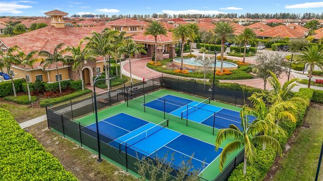 9657 Kalmar Circle, Parkland, FL 33076