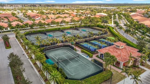 9657 Kalmar Circle, Parkland, FL 33076