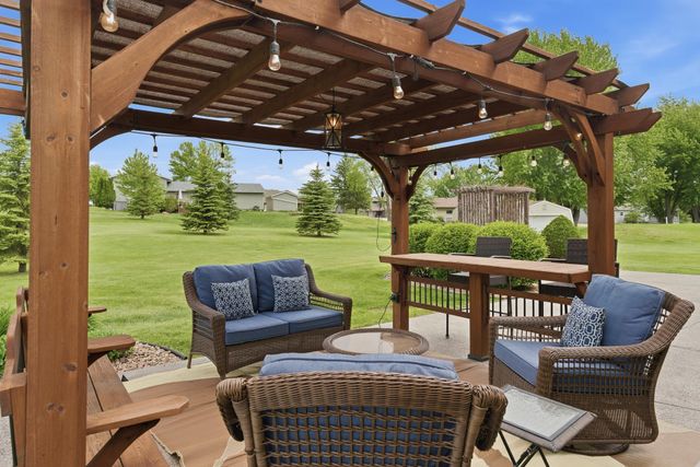 4488 Roberds Lake Trail, Faribault, MN 55021