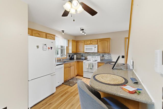 4488 Roberds Lake Trail, Faribault, MN 55021