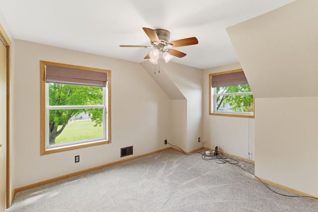 4488 Roberds Lake Trail, Faribault, MN 55021