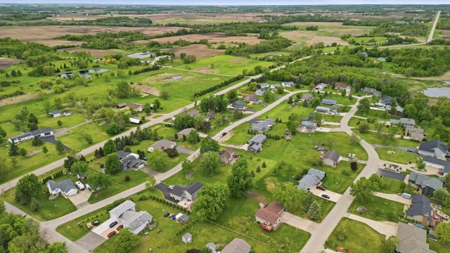 4488 Roberds Lake Trail, Faribault, MN 55021