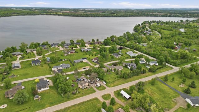 4488 Roberds Lake Trail, Faribault, MN 55021