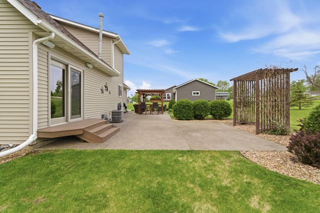4488 Roberds Lake Trail, Faribault, MN 55021
