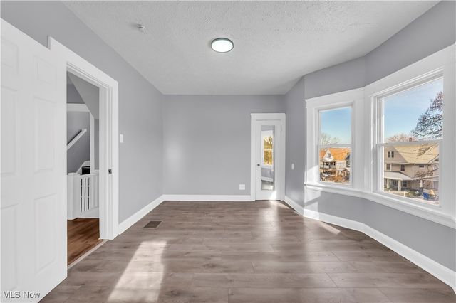 3138 W 101st Street, Cleveland, OH 44111