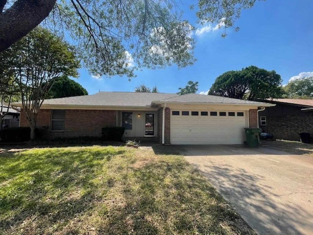 8116 Irish Drive, North Richland Hills, TX 76180