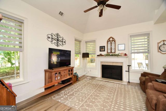 34 Emily Lane, Bogart, GA 30622