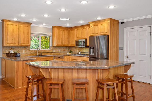1380 Katie Ln, Placerville, CA 95667