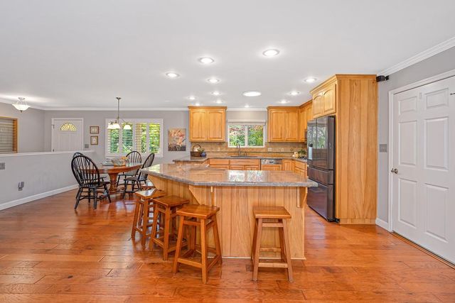 1380 Katie Ln, Placerville, CA 95667