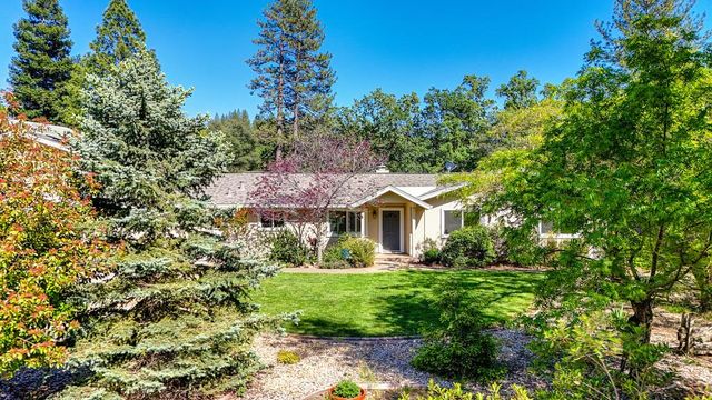 1380 Katie Ln, Placerville, CA 95667