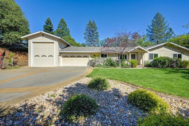 1380 Katie Ln, Placerville, CA 95667