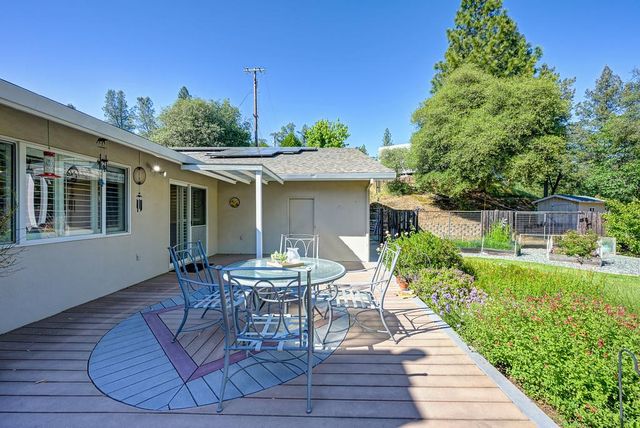 1380 Katie Ln, Placerville, CA 95667
