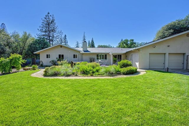 1380 Katie Ln, Placerville, CA 95667