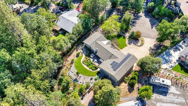 1380 Katie Ln, Placerville, CA 95667
