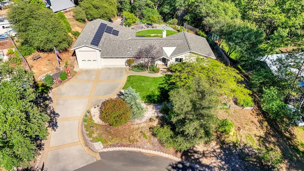 1380 Katie Ln, Placerville, CA 95667