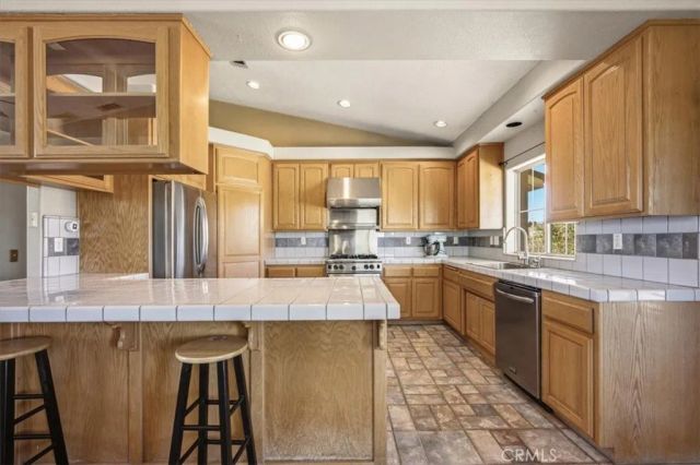 1397 Sierra, Pinon Hills, CA 92372