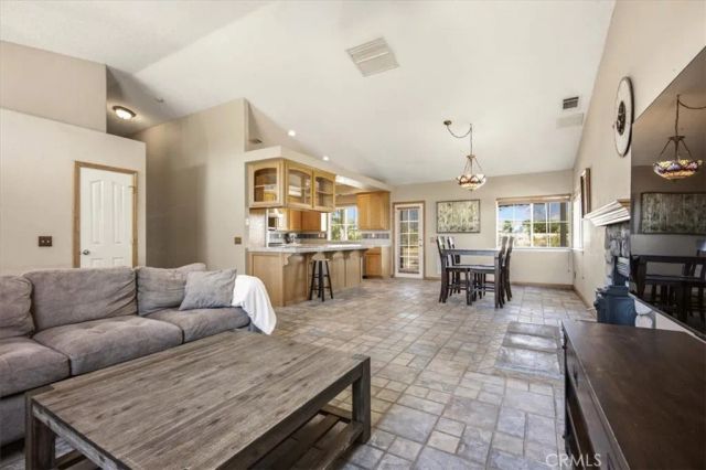 1397 Sierra, Pinon Hills, CA 92372