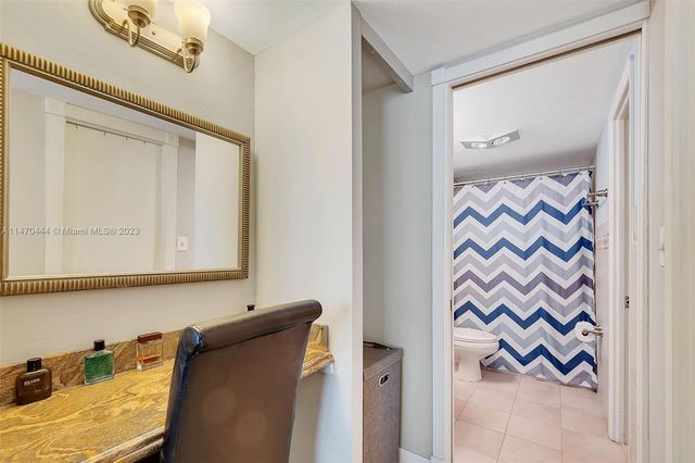 465 Ocean Dr 804, Miami Beach, FL 33139