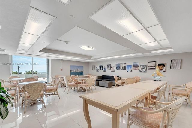 465 Ocean Dr 804, Miami Beach, FL 33139