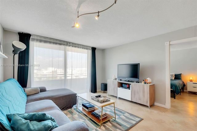 465 Ocean Dr 804, Miami Beach, FL 33139