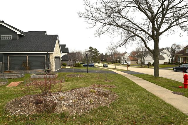 1216 WILLIAM Drive, Lake Zurich, IL 60047